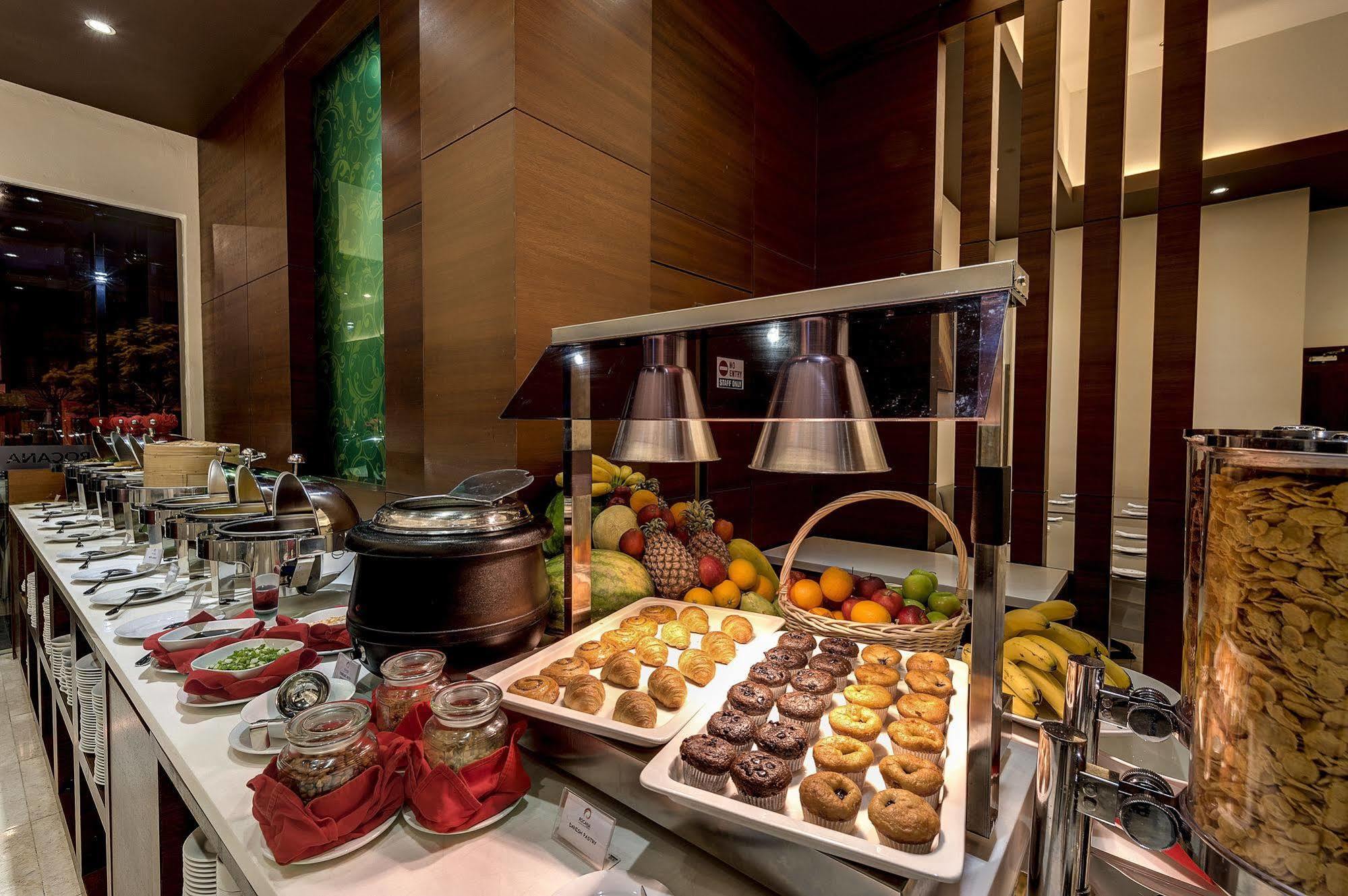 Rocana Hotel Kuantan Dış mekan fotoğraf
